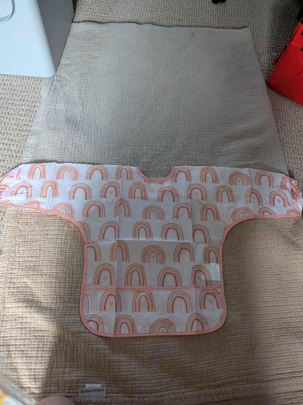 New long-sleeve baby bib / smock bib, rainbow pattern